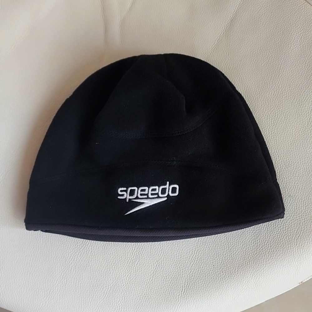 UNISEX Speedo Fleece Beanie/Skull Cap!!!